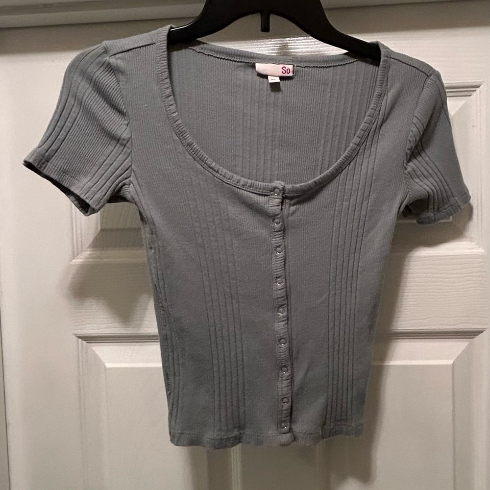 SO Women's Button-Up Ribbed Top in Olive Green